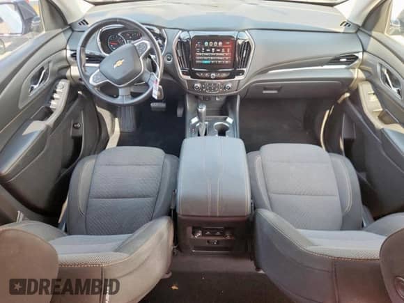 2018 Chevrolet Traverse LT Cloth z VIN 1GNEVGKWXJJ184044, wystawiony jako Copart lot #71991685 z przebiegiem 124 061 mil mil oraz Czysty tytuł • Clean title. Historia ofert i sprzedaży dostępna na DreamBid. Obrazek 8.