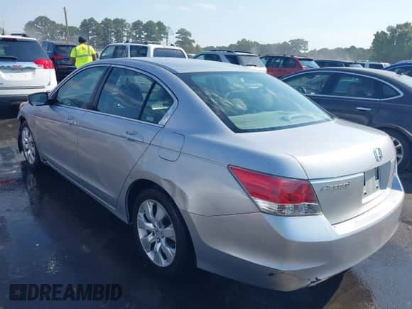 2010 Honda Accord EX with VIN 1HGCP2F76AA181658, listed as a IAAI auction lot 43231667 with 162,027 mi miles and . Bid and sale history available at DreamBid. Image 3.