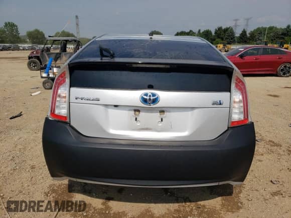 2015 Toyota Prius Two с VIN JTDKN3DU2F1986076, выставлен на аукционе Copart как лот 67066785 с пробегом 213 973 миль миль и Списание • Salvage title. История ставок и продаж доступна на DreamBid. Изображение 6.