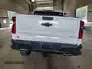 2025 Chevrolet Silverado 1500 Custom Trail Boss z VIN 3GCUKCED6SG102183, wystawiony jako Copart lot #84366845 z przebiegiem 14 771 mil mil oraz Szkoda całkowita • Salvage title. Historia ofert i sprzedaży dostępna na DreamBid. Obrazek 6.