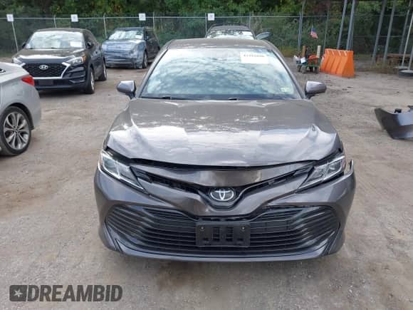 2019 Toyota Camry LE с VIN 4T1B11HK2KU854058, выставлен на аукционе IAAI как лот 43392890 с пробегом 35 838 миль миль и . История ставок и продаж доступна на DreamBid. Изображение 12.