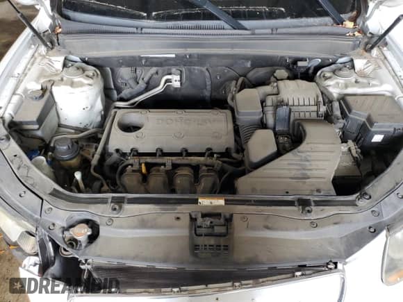 2010 Hyundai Santa Fe GLS z VIN 5NMSG3AB1AH336957, wystawiony jako Copart lot #79677254 z przebiegiem 140 142 mil mil oraz Szkoda całkowita • Salvage title. Historia ofert i sprzedaży dostępna na DreamBid. Obrazek 12.