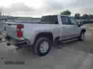 2020 Chevrolet Silverado 3500HD LT z VIN 1GC4YTE72LF180407, wystawiony jako Copart lot #72846984 z przebiegiem 93 775 mil mil oraz Szkoda całkowita • Salvage title. Historia ofert i sprzedaży dostępna na DreamBid. Obrazek 3.