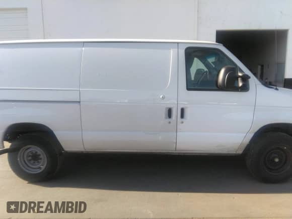 2013 Ford Econoline Cargo Commercial with VIN 1FTSE3EL3DDA30378, listed as a IAAI auction lot 42064788 with 285,473 mi miles and . Bid and sale history available at DreamBid. Image 13.