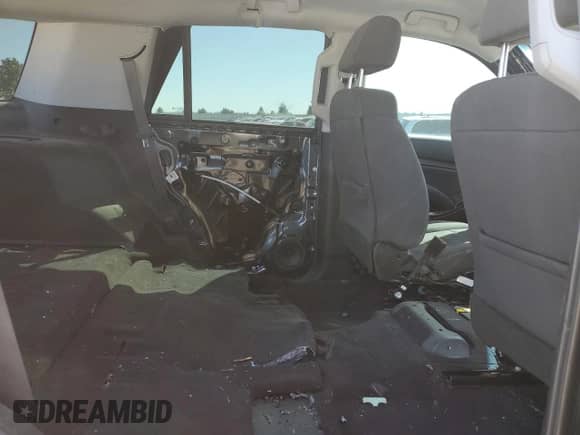 2019 Chevrolet Tahoe LS с VIN 1GNSKAEC5KR145343, выставлен на аукционе Copart как лот 66214045 с пробегом Не указан миль и Списание • Salvage title. История ставок и продаж доступна на DreamBid. Изображение 11.