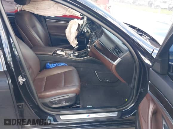 2014 BMW 5 Series 535i with VIN WBA5B1C51ED482603, listed as a IAAI auction lot 43446526 with 103,217 mi miles and . Bid and sale history available at DreamBid. Image 5.