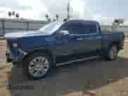 2022 GMC Sierra 1500 Denali z VIN 3GTP8FED6NG177709, wystawiony jako Copart lot #61308274 z przebiegiem 52 116 mil mil oraz Czysty tytuł • Clean title. Historia ofert i sprzedaży dostępna na DreamBid. Obrazek 1.