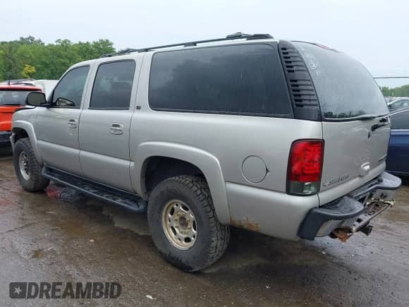 2004 Chevrolet Suburban LS с VIN 3GNGK26U94G272246, выставлен на аукционе IAAI как лот 42664246 с пробегом 219 637 миль миль и . История ставок и продаж доступна на DreamBid. Изображение 3.