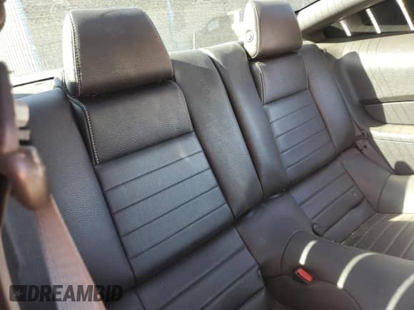 2011 Ford Mustang GT z VIN 1ZVBP8CF9B5119705, wystawiony jako Copart lot #80337465 z przebiegiem Nie podano mil oraz Szkoda całkowita • Salvage title. Historia ofert i sprzedaży dostępna na DreamBid. Obrazek 10.