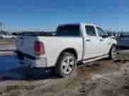 2019 Ram 1500 Tradesman z VIN 1C6RR7KM2KS699264, wystawiony jako Copart lot #88634705 z przebiegiem 104 080 mil mil oraz Szkoda całkowita • Salvage title. Historia ofert i sprzedaży dostępna na DreamBid. Obrazek 3.