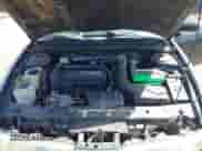 1999 Saturn SL z VIN 1G8ZK5274XZ351289, wystawiony jako IAAI lot #41734679 z przebiegiem 140 006 mil mil oraz . Historia ofert i sprzedaży dostępna na DreamBid. Obrazek 10.