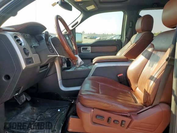 2013 Ford F-150 XLT with VIN 1FTFW1EF2DKG47327, listed as a Copart auction lot 85078725 with 257,080 mi miles and Salvage title. Bid and sale history available at DreamBid. Image 7.