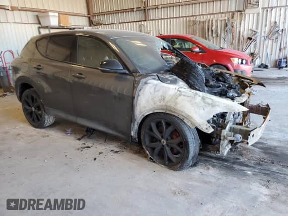 2024 Dodge Hornet GT z VIN ZACNDFAN2R3A14410, wystawiony jako Copart lot #86628204 z przebiegiem Nie podano mil oraz Nie do naprawy • Non repairable. Historia ofert i sprzedaży dostępna na DreamBid. Obrazek 4.