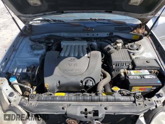 2002 Hyundai Sonata GLS with VIN KMHWF35H62A595535, listed as a Copart auction lot 68126284 with 245,493 mi miles and Clean title. Bid and sale history available at DreamBid. Image 11.