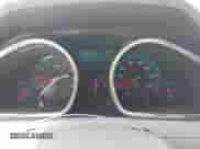 2009 Chevrolet Traverse LS z VIN 1GNEV13D49S163724, wystawiony jako IAAI lot #42705518 z przebiegiem 240 549 mil mil oraz . Historia ofert i sprzedaży dostępna na DreamBid. Obrazek 7.