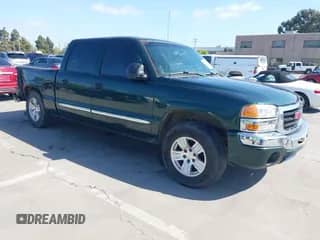 2006 GMC Sierra 1500 SL z VIN 2GTEC13V961218123, wystawiony jako IAAI lot #42174314 z przebiegiem 115 690 mil mil oraz . Historia ofert i sprzedaży dostępna na DreamBid. Obrazek 1.
