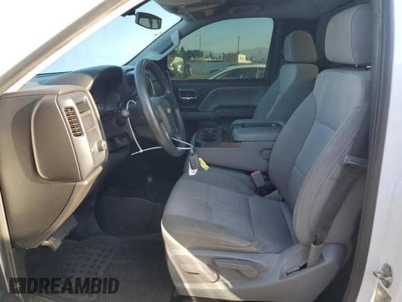 2018 Chevrolet Silverado 1500 LS с VIN 1GCNKNEC7JZ371945, выставлен на аукционе Copart как лот 71773595 с пробегом 41 082 миль миль и Списание • Salvage title. История ставок и продаж доступна на DreamBid. Изображение 7.