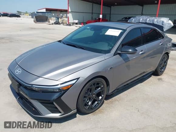 2024 Hyundai Elantra N Line z VIN KMHLR4DF8RU823043, wystawiony jako IAAI lot #43169558 z przebiegiem 8 365 mil mil oraz . Historia ofert i sprzedaży dostępna na DreamBid. Obrazek 2.