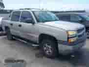2005 Chevrolet Avalanche Z66 with VIN 3GNEC12Z55G212126, listed as a IAAI auction lot 42131762 with 251,884 mi miles and . Bid and sale history available at DreamBid. Image 1.