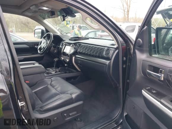 2019 Toyota Tundra SR5 with VIN 5TFAY5F14KX791024, listed as a IAAI auction lot 41938557 with 68,660 mi miles and . Bid and sale history available at DreamBid. Image 5.