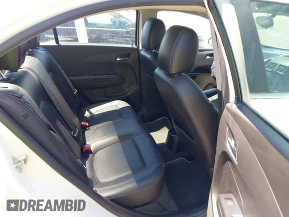 2016 Chevrolet Sonic LTZ с VIN 1G1JE5SB4G4145863, выставлен на аукционе IAAI как лот 42617124 с пробегом 69 418 миль миль и . История ставок и продаж доступна на DreamBid. Изображение 8.