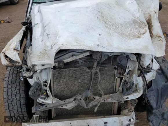 2019 Toyota Tacoma SR с VIN 5TFRX5GN9KX146246, выставлен на аукционе Copart как лот 69322925 с пробегом Не указан миль и Списание • Salvage title. История ставок и продаж доступна на DreamBid. Изображение 11.