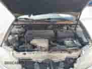 2005 Toyota Camry XLE z VIN 4T1BE32K85U582998, wystawiony jako IAAI lot #43438442 z przebiegiem 228 586 mil mil oraz . Historia ofert i sprzedaży dostępna na DreamBid. Obrazek 10.