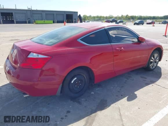 2009 Honda Accord LX-S with VIN 1HGCS123X9A018308, listed as a IAAI auction lot 43361195 with Not provided miles and . Bid and sale history available at DreamBid. Image 4.