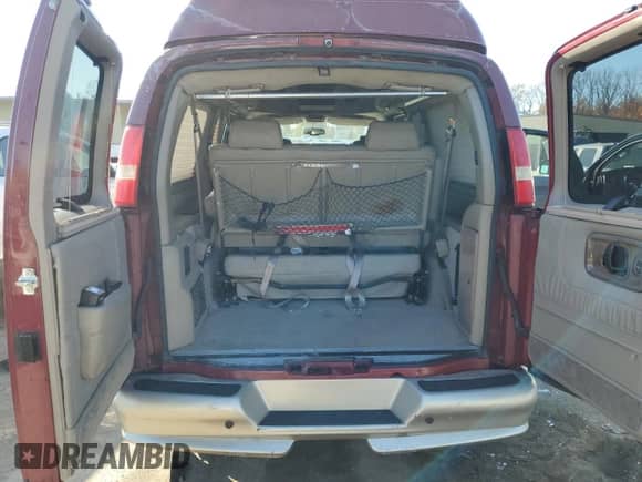 2006 Chevrolet Express Cargo YF7 Upfitter z VIN 1GBFG15T261255545, wystawiony jako Copart lot #77390434 z przebiegiem 122 760 mil mil oraz Czysty tytuł • Clean title. Historia ofert i sprzedaży dostępna na DreamBid. Obrazek 10.