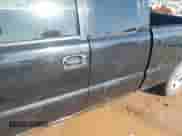 2005 Chevrolet Silverado 1500 LS with VIN 2GCEC19TX51276553, listed as a IAAI auction lot 43365837 with 304,626 mi miles and . Bid and sale history available at DreamBid. Image 13.