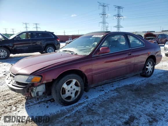 1996 Honda Accord EX with VIN 1HGCD726XTA025483, listed as a Copart auction lot 88295295 with 186,756 mi miles and Salvage title. Bid and sale history available at DreamBid. Image 1.