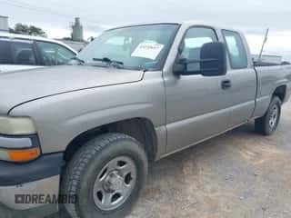 2002 Chevrolet Silverado 1500 LS с VIN 2GCEK19V821181943, выставлен на аукционе IAAI как лот 43232617 с пробегом Не указан миль и . История ставок и продаж доступна на DreamBid. Изображение 2.