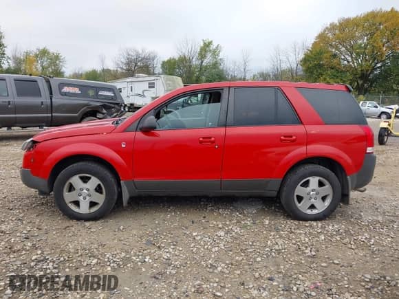 2004 Saturn VUE V6 with VIN 5GZCZ63454S837551, listed as a IAAI auction lot 43434929 with 186,292 mi miles and . Bid and sale history available at DreamBid. Image 15.