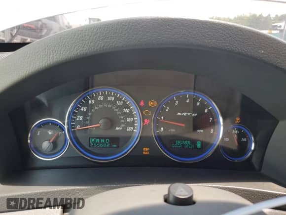 2007 Jeep Grand Cherokee SRT-8 с VIN 1J8HR78307C513119, выставлен на аукционе Copart как лот 65195125 с пробегом 255 602 миль миль и Списание • Salvage title. История ставок и продаж доступна на DreamBid. Изображение 9.