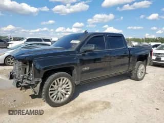 2018 Chevrolet Silverado 1500 LT с VIN 3GCPCREC0JG325466, выставлен на аукционе Copart как лот 84241875 с пробегом 90 639 миль миль и Списание • Salvage title. История ставок и продаж доступна на DreamBid. Изображение 1.