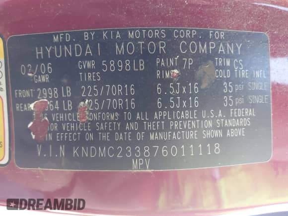 2007 Hyundai Entourage GLS с VIN KNDMC233876011118, выставлен на аукционе IAAI как лот 41739406 с пробегом Не указан миль и . История ставок и продаж доступна на DreamBid. Изображение 9.