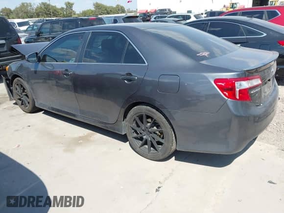 2012 Toyota Camry XLE с VIN 4T1BF1FK1CU173198, выставлен на аукционе IAAI как лот 43350896 с пробегом 197 002 миль миль и . История ставок и продаж доступна на DreamBid. Изображение 3.