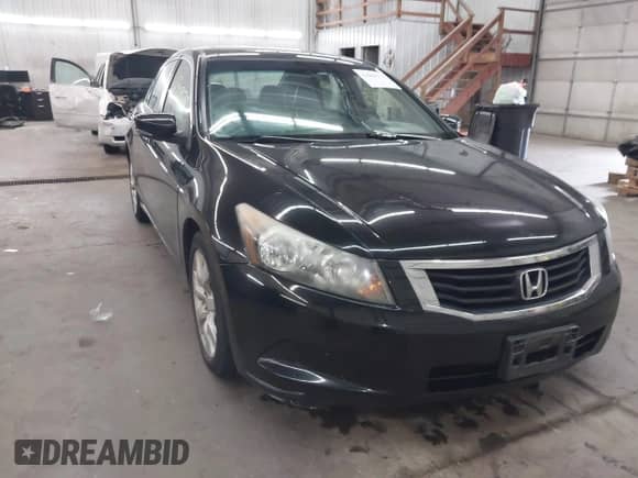 2010 Honda Accord EX-L с VIN 1HGCP2F84AA142978, выставлен на аукционе IAAI как лот 42909775 с пробегом 176 455 миль миль и . История ставок и продаж доступна на DreamBid. Изображение 1.