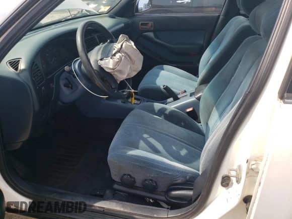 1992 Toyota Camry LE с VIN 4T1SK12E4NU035718, выставлен на аукционе Copart как лот 65820495 с пробегом 173 695 миль миль и Чистый • Clean title. История ставок и продаж доступна на DreamBid. Изображение 7.