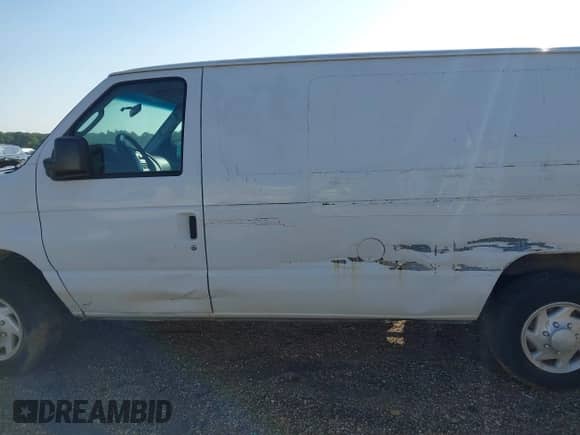 2008 Ford Econoline Cargo Commercial with VIN 1FTNE14W68DA02089, listed as a IAAI auction lot 42644830 with 66,028 mi miles and . Bid and sale history available at DreamBid. Image 14.