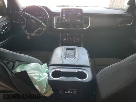 2021 Chevrolet Tahoe LS z VIN 1GNSCMKD0MR392607, wystawiony jako Copart lot #57704715 z przebiegiem 57 507 mil mil oraz Szkoda całkowita • Salvage title. Historia ofert i sprzedaży dostępna na DreamBid. Obrazek 8.