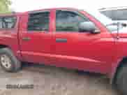 2007 Dodge Dakota SLT with VIN 1D7HW48JX7S215539, listed as a IAAI auction lot 42161589 with 180,813 mi miles and . Bid and sale history available at DreamBid. Image 13.