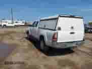 2015 Toyota Tacoma PreRunner z VIN 5TFTX4GN5FX039152, wystawiony jako IAAI lot #42702609 z przebiegiem 127 612 mil mil oraz . Historia ofert i sprzedaży dostępna na DreamBid. Obrazek 3.