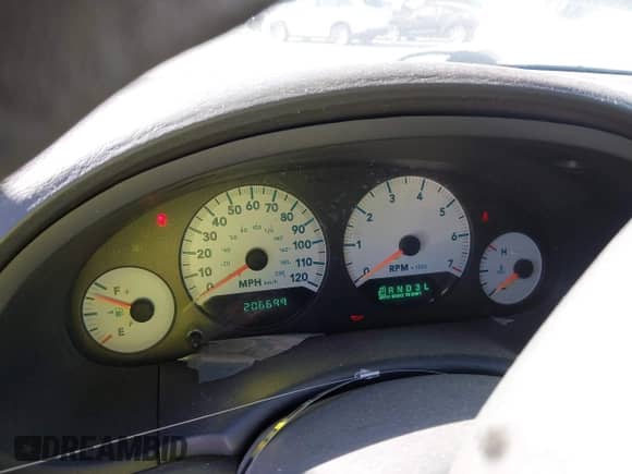 2006 Dodge Grand Caravan SE z VIN 1D4GP24R86B735629, wystawiony jako IAAI lot #43468974 z przebiegiem 206 699 mil mil oraz . Historia ofert i sprzedaży dostępna na DreamBid. Obrazek 7.