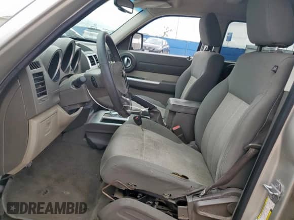 2008 Dodge Nitro SLT with VIN 1D8GT58K78W150853, listed as a Copart auction lot 71745415 with 208,452 mi miles and Salvage title. Bid and sale history available at DreamBid. Image 7.