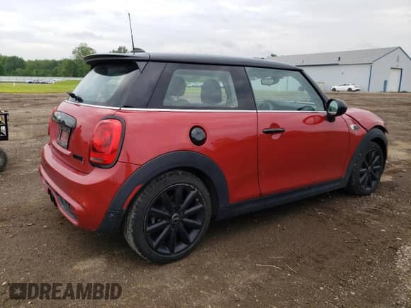 2016 MINI Hardtop S с VIN WMWXP7C57G3B33678, выставлен на аукционе Copart как лот 60609135 с пробегом 84 506 миль миль и Списание • Salvage title. История ставок и продаж доступна на DreamBid. Изображение 3.