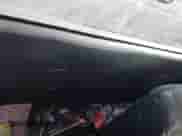 2002 GMC Sierra 1500 SL z VIN 1GTEC14V62Z900828, wystawiony jako IAAI lot #43205215 z przebiegiem Nie podano mil oraz . Historia ofert i sprzedaży dostępna na DreamBid. Obrazek 8.