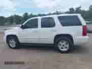 2007 Chevrolet Tahoe LTZ с VIN 1GNFC13J47J336516, выставлен на аукционе IAAI как лот 42545424 с пробегом 211 669 миль миль и . История ставок и продаж доступна на DreamBid. Изображение 14.