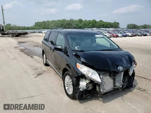 2012 Toyota Sienna XLE with VIN 5TDYK3DC5CS197462, listed as a Copart auction lot 59713485 with 232,139 mi miles and Non repairable. Bid and sale history available at DreamBid. Image 14.