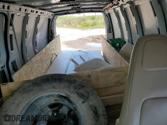 2022 Chevrolet Express Cargo с VIN 1GCWGBFP4N1167923, выставлен на аукционе Copart как лот 64647364 с пробегом 55 714 миль миль и Чистый • Clean title. История ставок и продаж доступна на DreamBid. Изображение 10.